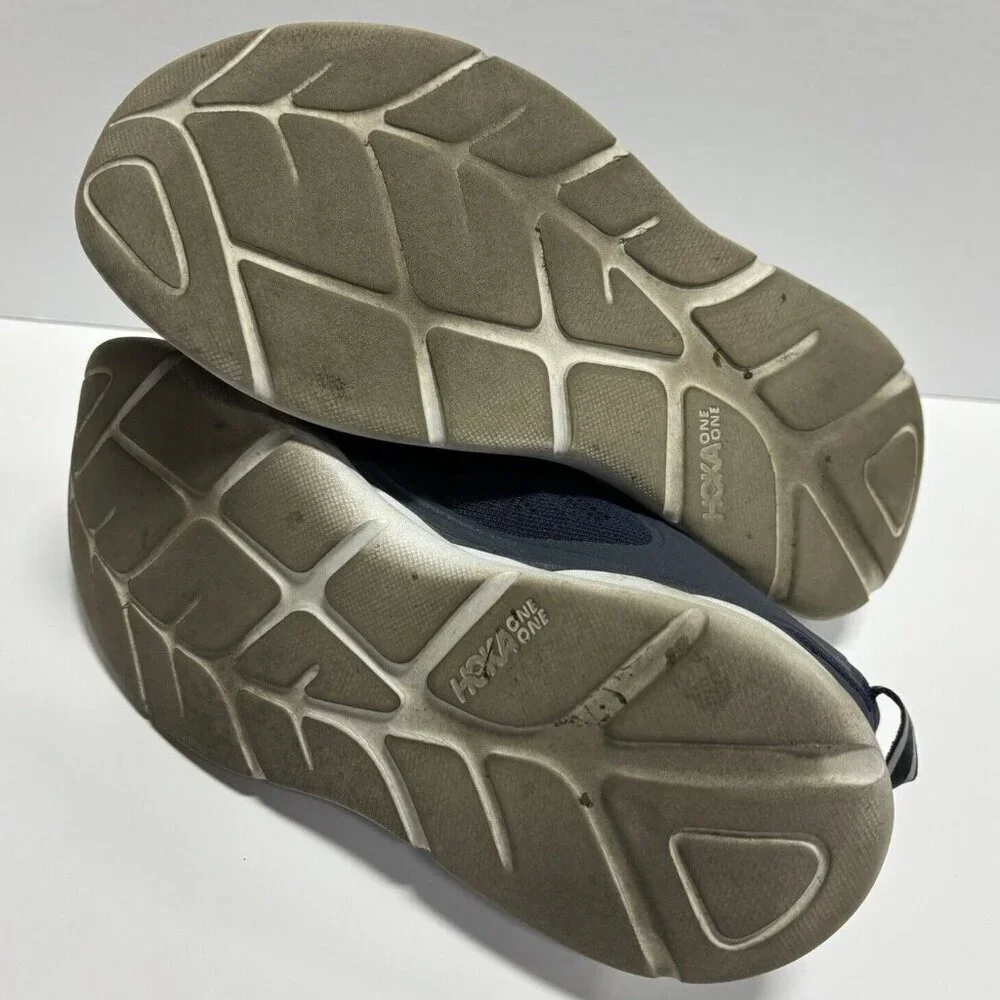 Hoka One One hoka one